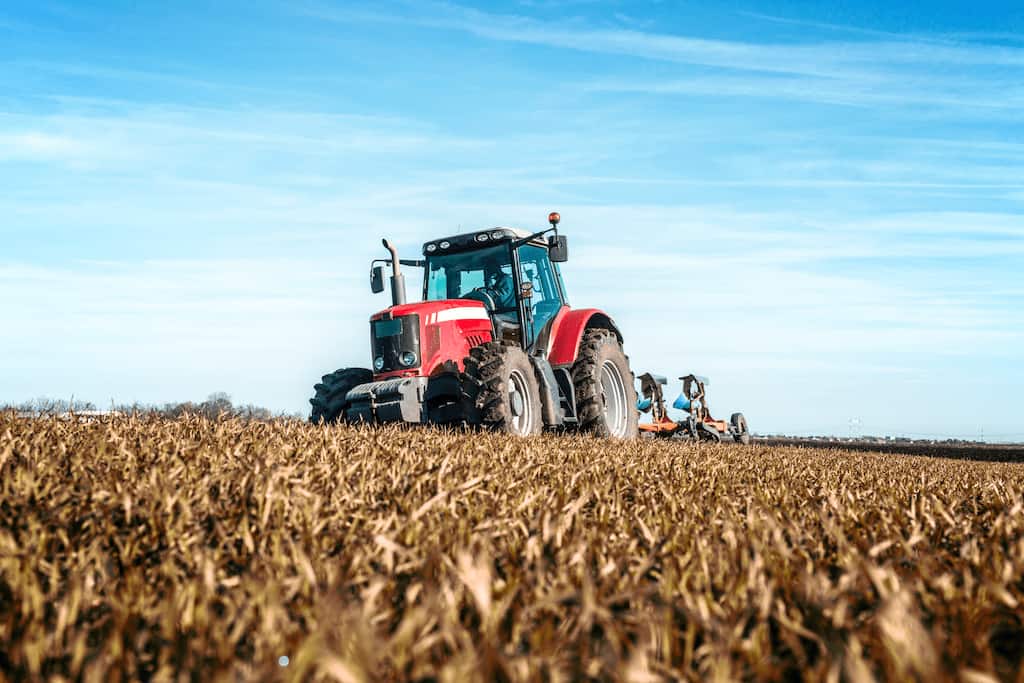 velocidad máxima de un tractor
